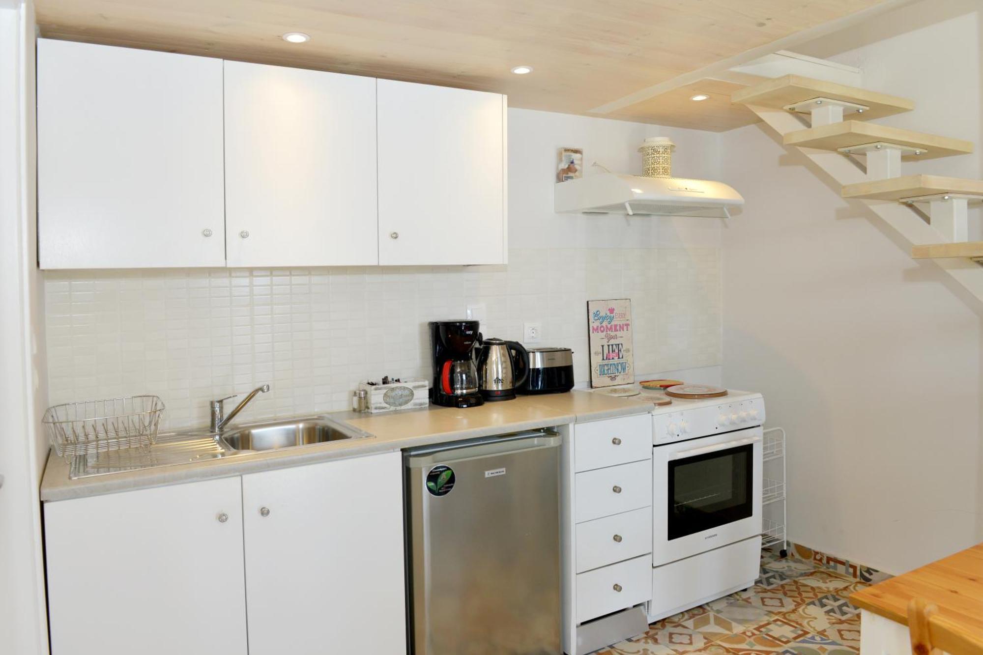 Spitakia Apartment Chalki Town Ngoại thất bức ảnh